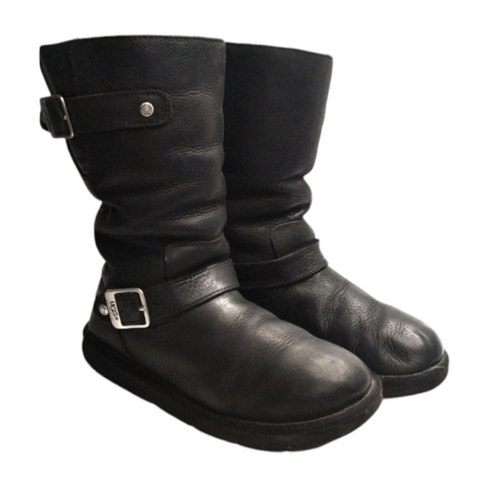 UGG Australia Black Leather Kensington Moto Boots size 6 Warm Cozy Chunky Goth